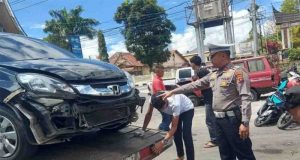 Dua Orang Tewas Dalam Kecelakaan Maut Di Bukittinggi