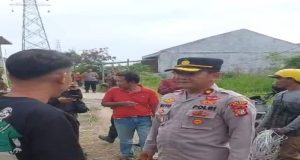 Warga Protes Pemasangan Kabel Sutet, di Tarumajaya Polisi Beri Penjelasan