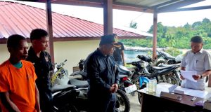 Komitmen Berantas Miras, Polres Fakfak Gelar Pemusnahan Barang Bukti