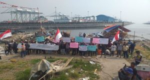 Aksi Unjuk Rasa Nelayan Kalibaru: Tuntut Keadilan dan Perhatian Pemerintah