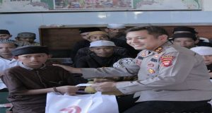 Polres Ketapang Salurkan Bantuan Sosial Dalam Rangka HUT Bhayangkara ke 79
