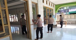 Kapolsek Jelai Hulu dan Anggota Laksanakan Bakti Religi dalam Rangka Hari Bhayangkara ke-79