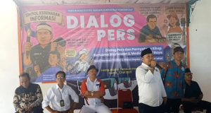 Ratusan Insan Pers Bekasi Raya Desak KDM Klarifikasi Terkait Statemen Tidak Ingin Kerjasama Dengan Media