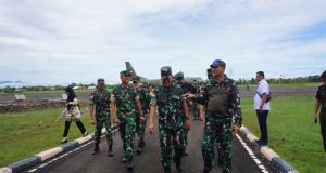 Kasdam XII/Tpr Sambut Kunjungan Kerja Pangkogabwilhan 1 di Kapuas Hulu