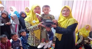 Kades Ambarjaya Hadiri Peringatan 10 Muharram 1447 H, MTM Santuni 80 Anak Yatim