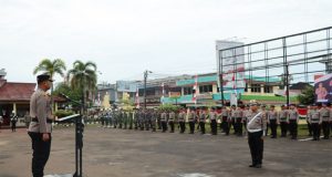 Tandai Mulainya Pelaksanaan Operasi, Polres Ketapang Gelar Upacara Operasi Patuh Kapuas 2025 di Halaman Mapolres