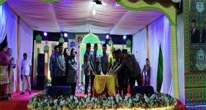 Bupati Tutup MTQ ke XXXII Tingkat Kabupaten Ketapang di Sungai Laur