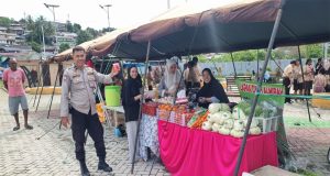 Polres Fak Fak Hadirkan Pasar Murah dan Pengobatan Gratis Jelang HUT ke – 80 RI Hingga 14 Agustus 2025