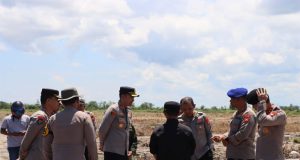 Tim Pamatwil Polda Kalbar Cek Kesiapan Lahan Untuk Penanaman Jagung Di Kabupaten Ketapang Ketapang