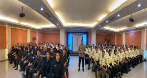 Satpam sebagai Mitra Polisi, Bripka Ardianto Latih Satuan Pengamanan Kualifikasi Gada Pratama di PT Delta Tekno Perkasa