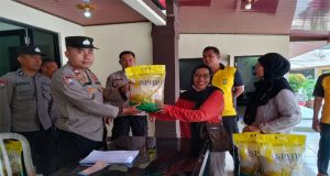 Gerakan Pangan Murah di Mapolsek Tarumajaya, Warga Antusias Sambut Program Pemerintah