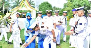 Peringati HUT Ke-80 TNI AL Tahun 2025, Lanal Ketapang Laksanakan Upacara dan Ziarah di Taman Makam Pahlawan Tanjungpura