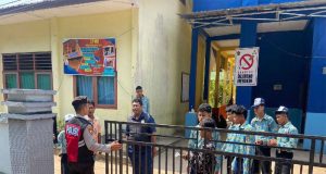 Patroli & Strong Point Presisi Samapta Polres Beltim Amankan Jam Pulang Sekolah