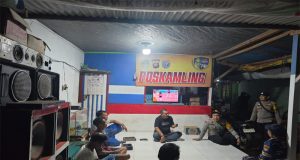 Kapolsek Kendawangan Laksanakan Patroli Dialogis Sambangi Poskamling di Malam Hari