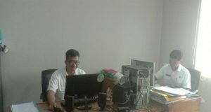 Staf PPATS Pondok Aren Layani Warga dengan Profesional dan Rendah Hati