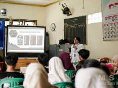 Pemuda Cilincing Asah Kreativitas Digital Lewat Workshop Fotografi dan Desain Berbasis Handphone (Pembinaan Aktivitas Pemuda Jakarta Utara 2025)