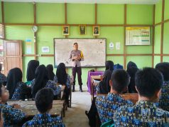 Polsek Matan Hilir Selatan Laksanakan Sosialisasi Penerimaan Murid Baru SMA Taruna Kemala Bhayangkara di SMPN 07 Pematang Gadung