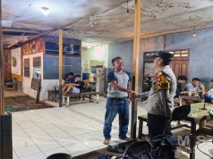 Kapolsek Nanga Tayap Pimpin Patroli Kamtibmas di Area Pasar, Tegaskan Pentingnya Kewaspadaan dan Ketertiban