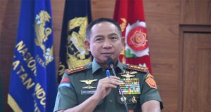 Panglima TNI Berikan Kuliah Umum kepada 111 Pasis Sesko TNI dan Resmikan Lapangan Olahraga Sesko TNI
