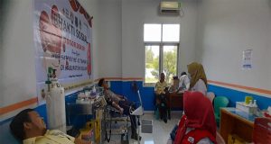 Sinergi Polri–Satpam: Wakapolres Melawi Hadiri dan Tinjau Donor Darah di RSUD Melawi