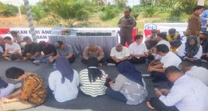 Kapolsek Kelapa Kampit Hadiri Doa Bersama Pembangunan SMA Unggul Garuda Di Desa Mayang