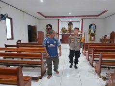 Menjelang Perayaan Natal 2025, Kapolsek Manis Mata Sambangi Pengurus Gereja