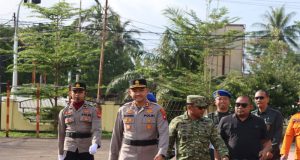 Kapolres Ketapang Pimpin Apel Gelar Pasukan Operasi Kepolisian Terpusat “Lilin Kapuas 2025”