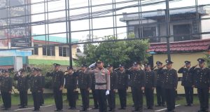 Mewakili Kapolres, Wakapolres Ketapang Pimpin Pelaksanaan Upacara Peringatan Hari Ibu ke-79 Tahun 2025