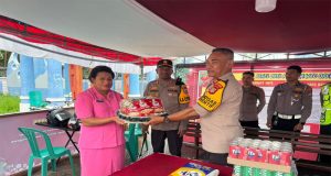 Pastikan Keamanan Libur Nataru, Kapolres Raja Ampat Tinjau Pos Pengamanan Operasi Lilin Dofior 2025