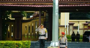 Instruksi Kapolri: Wakapolri Tegaskan Kehadiran Polri di Tengah Masyarakat Terdampak Bencana Sumatera