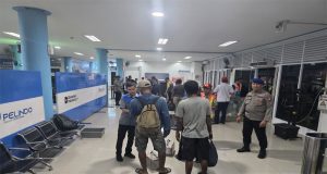 Ops Lilin Kapuas 2025: Polairud Polda Kalbar Pastikan Keselamatan Penumpang Kapal di Masa Libur Akhir Tahun