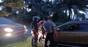 Respon Cepat Polres Ketapang Terhadap Kendaraan Mogok Melalui Call Center 110