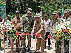 Wujudkan Kemanunggalan TNI-Rakyat, Pangdam XXI/Radin Inten Resmikan Jembatan Gantung Garuda di Tanggamus