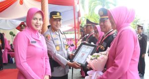 109 Personel Naik Pangkat, Polresta Banyuwangi Gelar Upacara Kenaikan Pangkat dan Pelepasan Purna Bhakti