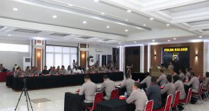 Perkuat Fondasi Organisasi, Polda Kalbar Serahkan DIPA T.A. 2026 dan Tandatangani Pakta Integritas