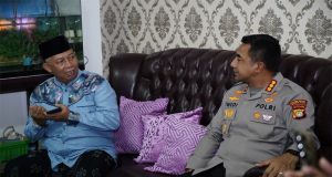 Dialog Humanis Kapolres Jakbar Bersama Warga RW 04 Kedoya Utara, Wujudkan Zero Tawuran