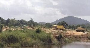 Aktivitas Tambang Pasir Ilegal di Singkawang Terus Berlanjut