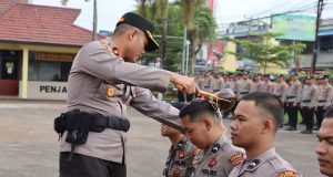 Tradisi Penyambutan Bintara Remaja Tahun 2026, Kapolres Ketapang Pimpin Apel Di Halaman Mapolres Ketapang