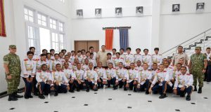 Menhan Sjafrie Tinjau Pendidikan Vokasi Logistik Militer di Unhan RI Belu