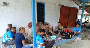 Polsek Matan Hilir Selatan Laksanakan Kegiatan Patroli Dialogis (Sambang), Di Desa Kemuning Biutak