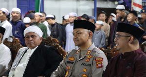 Kapolres Ketapang Hadiri Penutupan Lomba dan Pembagian Hadiah Harlah ke-24 Ponpes Hidayaturrahman