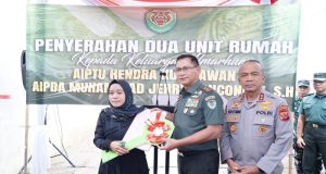 Pangdam III/Siliwangi Serahkan Santunan Rumah dan Motor kepada Ahli Waris Korban Kecelakaan Parongpong Kab. Bandung Barat