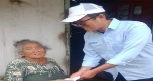 Komunitas Biru Nusantara Sambangi Warga Terdampak Puting Beliung di Kalibaru