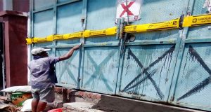 Sepuluh Tahun Berjuang Mencari Keadilan, Selain Rumah Rusak Akibat Bangunan Ilegal, Kini Isteri M Sholeh Menderita Sakit-sakitan