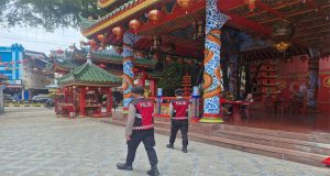 Sinergi Polri dan Sat Pol PP di Pos Pengamanan, Operasi Liong Kapuas 2026 Pastikan Ketapang Tetap Kondusif