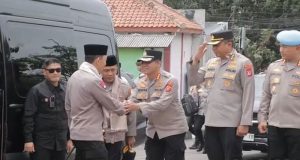 Kapolda Jabar Sambut Kunjungan Kapolri di Tenjolayar Majalengka