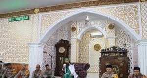 Perkuat Iman dan Profesionalitas, Personil Polres Ketapang Ikuti binrohtal di bulan Ramadhan