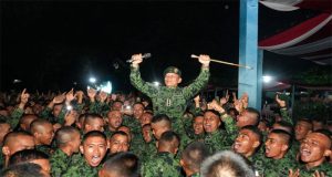 Pangdivif 2 Kostrad Pimpin Defile perayaan HUT ke-65 Kostrad