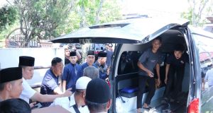 Kapolda Kalbar Pimpin Penghormatan Terakhir untuk Almarhum Kombes Pol Bestari Hamonangan Harahap