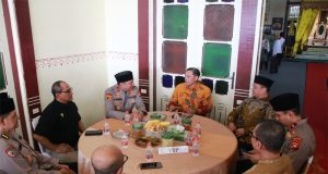 Perkuat Sinergitas, Kapolda Kalbar Silaturahmi ke Sultan Pontianak IX